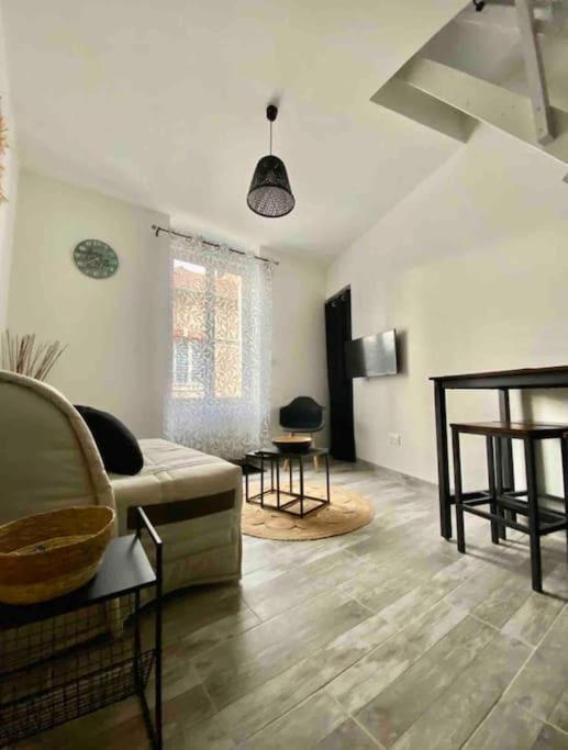 Appartement Centre Ville Saint-Amand-Mont-Rond Extérieur photo